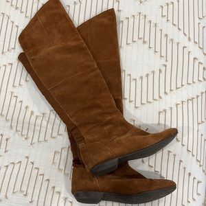 Gorgeous suede knee-high boots